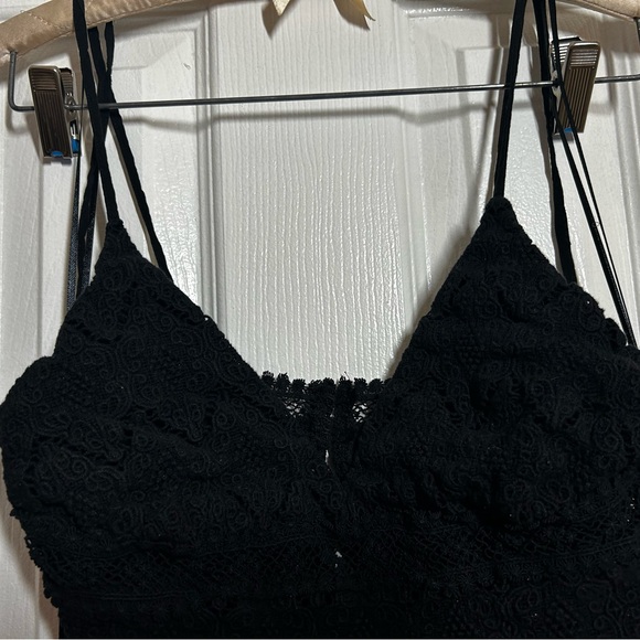 Black Lace Bralette S Crop Top Boho Scalloped Hem Sheer Lace Festival Tank - Picture 8 of 12